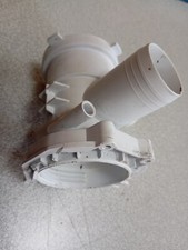 Support Corps Plastique Pompe