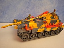  Véhicule militaire CHAR TANK