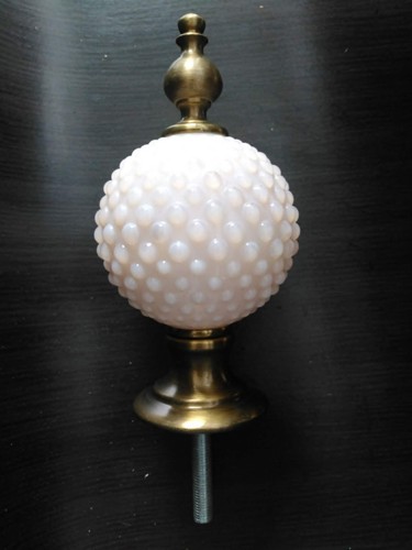 Magnifique belle boule - et,