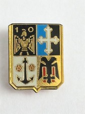 (108.007) 10° RG : insigne du