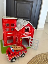 caserne pompier en bois