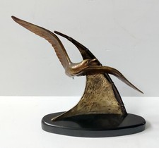 STATUE SCULPTURE BRONZE OISEAU EN PLEIN VOL VOILE DE BATEAU SIGNE GUY ART DECO