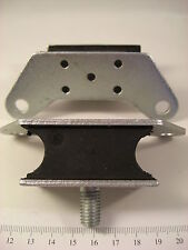 Jeu de 2 supports moteur Peugeot 204 à partir de M1969 et 304 (1er montage)