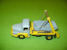 DINKY TOYS 38A CAMION UNIQUE MULTIBENNE MARREL