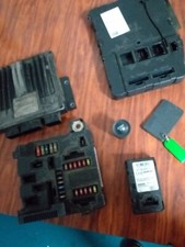 Kit Complet Démarrage Moteur + Sa Carte + boitier Starter +Calculateur :Megane 2