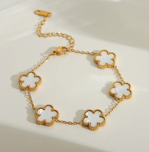 Bracelet fleurs nacrées bijou