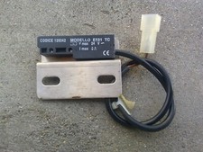 micro interrupteur contact magnétique  E531 TC codice 120342 24v 8Amp max