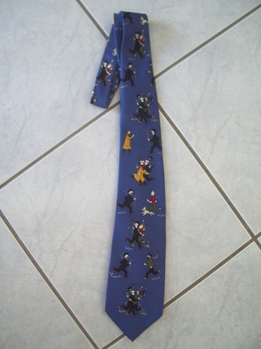Jolie cravate fantaisie bleue