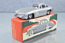 BJ894 Quiralu "Reédition" Mercedes-Benz 300 SL A+/a