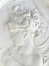 Bas relief femme Art Nouveau sculpture en platre 36x45cm Louis Alexandre Bottée