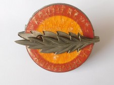 INSIGNE DE CALANDRE ANCIEN LA