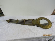 h04..ancien balancier d