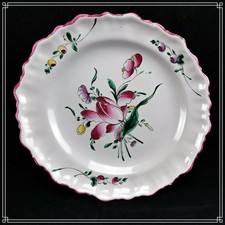 ASSIETTE EN FAIENCE DE