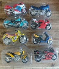 Lot motos miniatures 18 - motos,