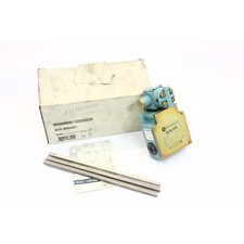 Telemecanique 068194 XCK