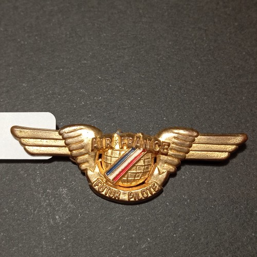 B25 broche - b25/03/26,