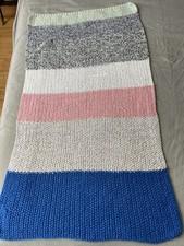 Petite Couverture En Laine Tricotée Pour Bébé