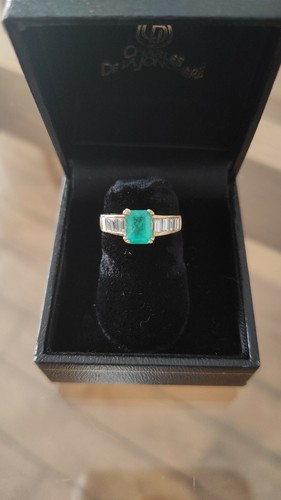 Bague émeraude avec part - bague,