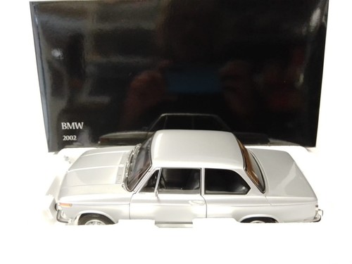Kyosho bmw 2002 tii - 2002, argent