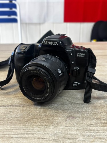 Minolta dynax 500si - minolta,