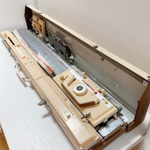 Machine tricoter - machine,