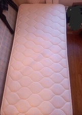 Matelas 90x190x23, Ebac, Modèle RHODES, état neuf, accueil et soutien fermes