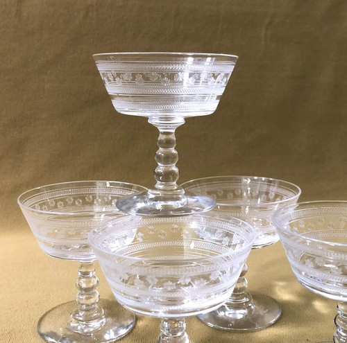 Coupe fruits griottes - /,
