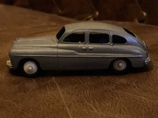DINKY TOYS FORD VEDETTE N°24X