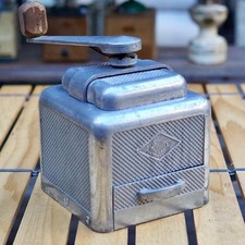 Moulin à café, MOULUX, type