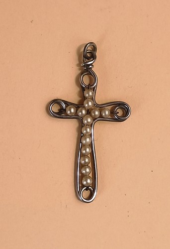 croix nacre ancien