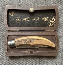 SUPERBE couteau pliant Portugais, Martins. Bois De Chêne Vert. Tête Chien.