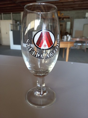 Grand verre pied bière - grand,