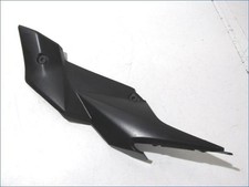 Cache carenage sous selle