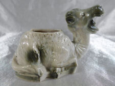 MAGNIFIQUE MOUTARDIER EN FORME DE CHAMEAU OU DROMADAIRE EN PORCELAINE