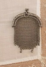 ANCIEN PETIT PORTE MONNAIE EN