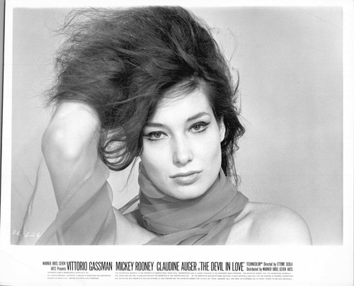 Photo ciné the devil love - photo,