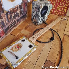 Cigar Box Guitare Rome & Juliet