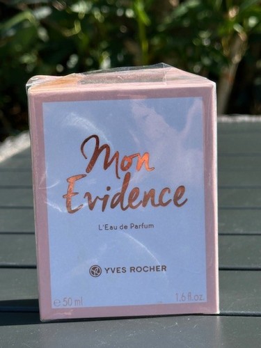 Comme une evidence eau - une,