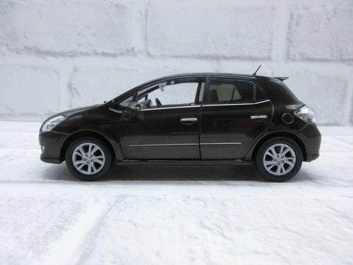 Voiture miniature lame - miniature,