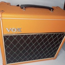 VOX V9168 Pathfinder 15 Orange testé