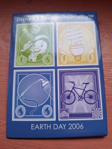 Badge disney disneyland