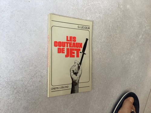 Les couteaux jet - les,