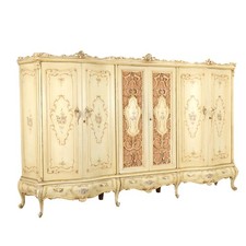 Armoire Ancien Style Baroque