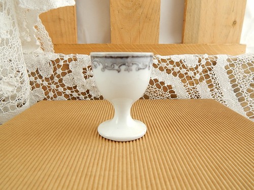 Antique rare coquetier - antique,