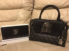 Devinez sac à main et