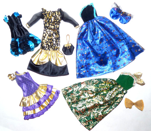 Lot robes pour barbie - lot,