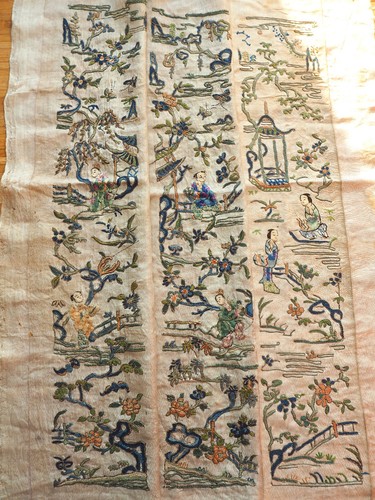Panneau brodé soie broderie - panneau,