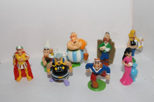Série Complète Asterix (Tr110 - Tr117) + 8 Bpz Kinder Surprise France 2012