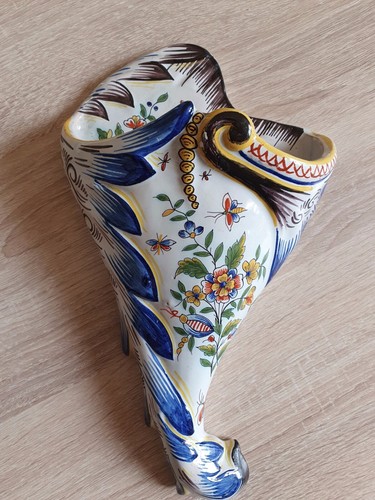 Vase mural faïence - en, de