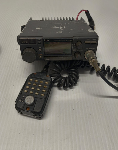 Icom 144 mhz mobile - 144, fm